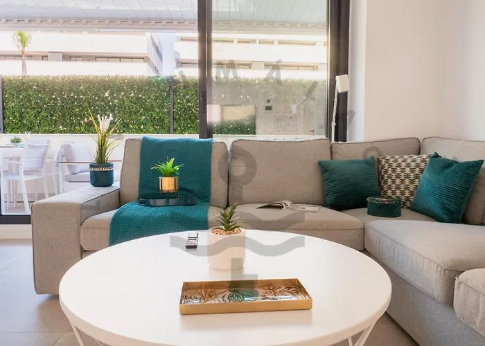 Livinmalaga Alamos *