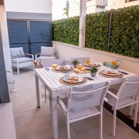 Апартаменты Livinmalaga Alamos