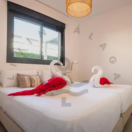 Livinmalaga Alamos Торремолинос