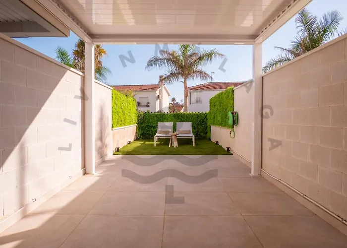 Livinmalaga Alamos * 토레몰리노스