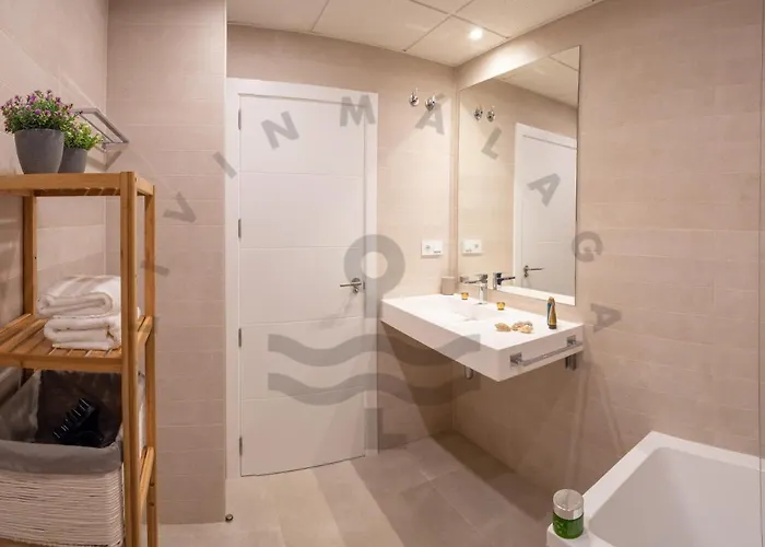 Livinmálaga álamos Apartamento *