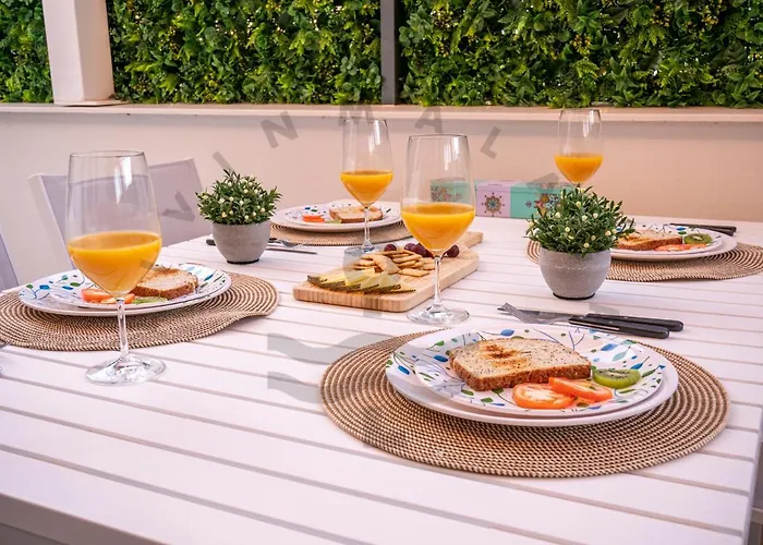 Livinmálaga álamos Apartamento *