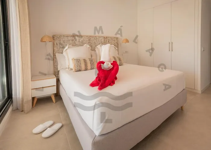 Livinmálaga álamos * Torremolinos